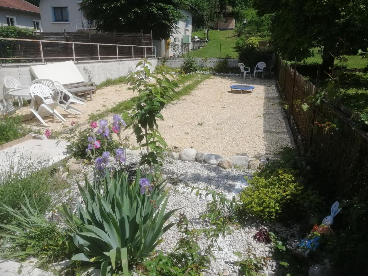 Bryan Apartment แซงต์-ฌอง-ออง-รัวยองส์ ภายนอก รูปภาพ