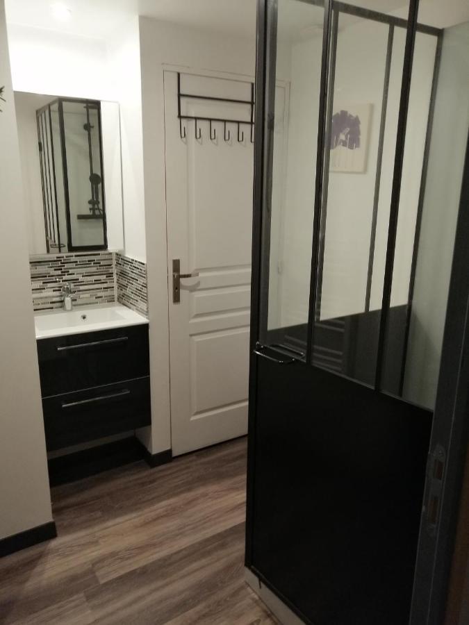 Bryan Apartment แซงต์-ฌอง-ออง-รัวยองส์ ภายนอก รูปภาพ