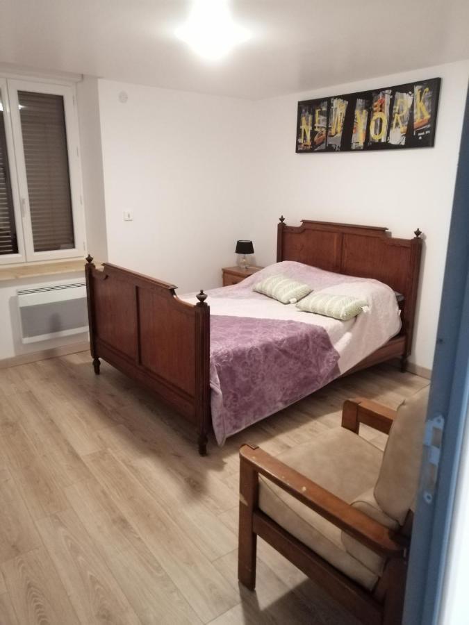 Bryan Apartment แซงต์-ฌอง-ออง-รัวยองส์ ภายนอก รูปภาพ