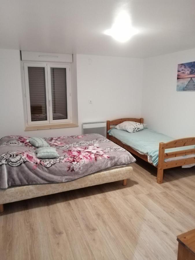 Bryan Apartment แซงต์-ฌอง-ออง-รัวยองส์ ภายนอก รูปภาพ